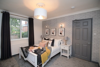 Fourth Avenue | Double Room | All Bills Included Main Photo
