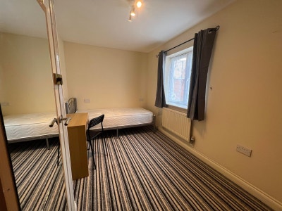 DOUBLE Room near hospital Main Photo