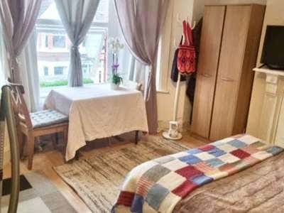 🏡 Spacious Double Room – Couples Welcome! 👩‍❤️‍ Main Photo