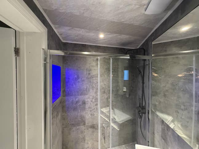 Stunning Refurbished Studio available NOW!!! Main Photo