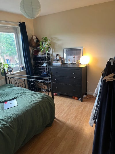 Bright Room in London Fields  Main Photo