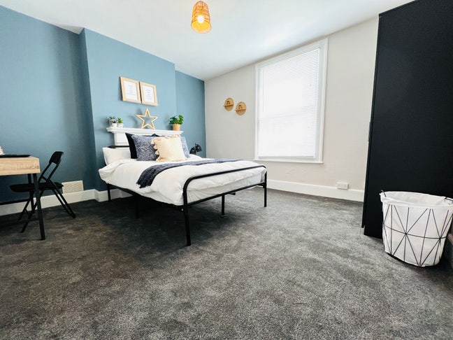 A lovely place to call home without the price tag! Main Photo