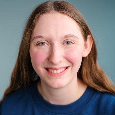 Creative Professional Seeking A New Home Main Photo