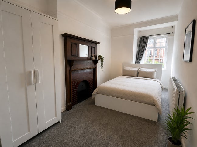 Nice double room in Tooting Bec AV. NOW!!! Main Photo