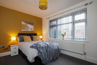 Ensuite Room Available Now (Station Road) Main Photo