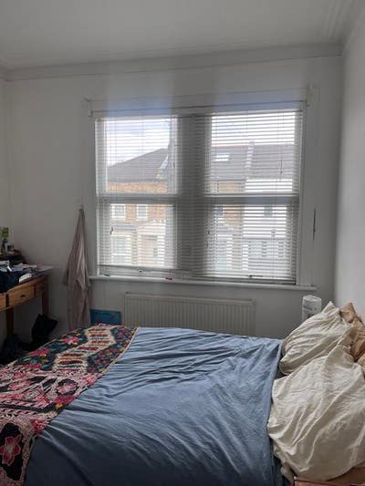 1 Bedroom in a 2bedroom flat Manor House  Main Photo
