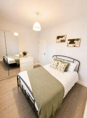 🔥 Last Room Left — Move in Asap ✨ Main Photo