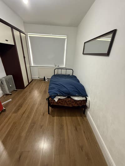 Couple room available for 2 boys or 2 girls  Main Photo