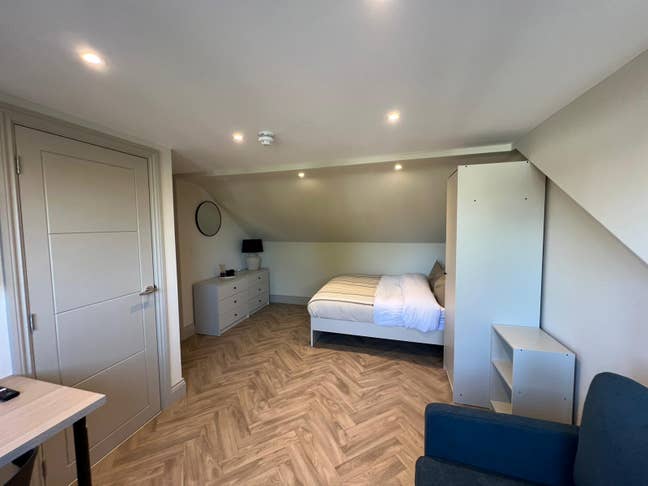 Ashburnham Road - En-suite room in City Centre Main Photo