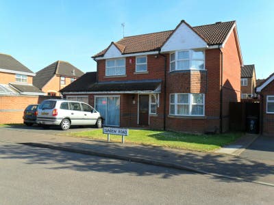 2 room to rent in leicester hamilton area Main Photo