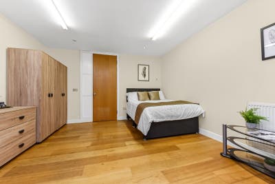 🌳Lovely Room|Brand New Flat by South Wimbledon🌳 Main Photo