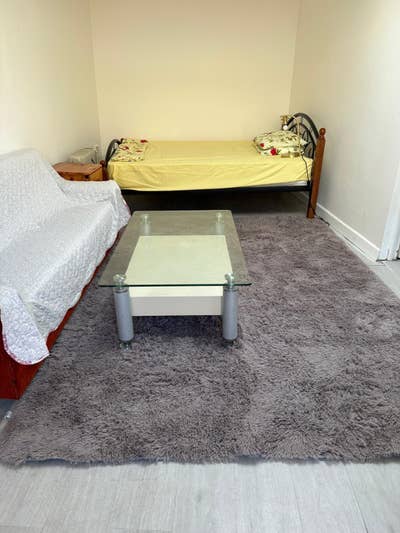 🏡 1 Bedroom House | IG2 7DL | All Bills Inc Main Photo