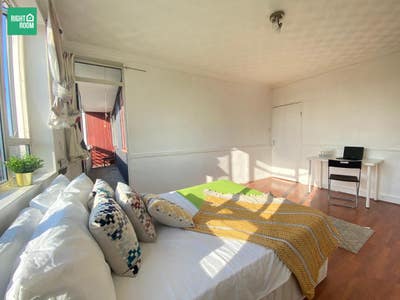 5 Affordable DBL Rooms in N1 & N7 | Zone 1 Main Photo
