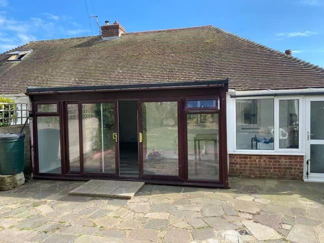 2 Bed Bungalow, Manor Hall Road, BN42 Main Photo