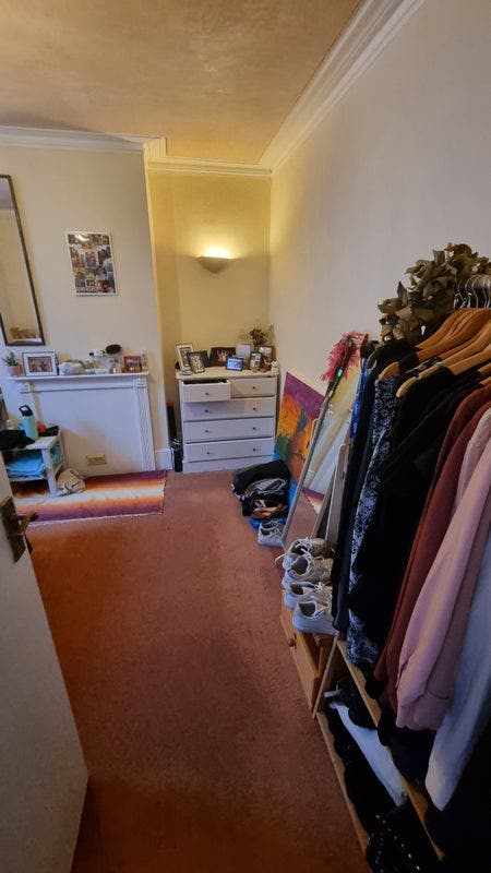 Spacious double room available from July. Main Photo