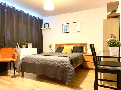 Putney Heath, cleaning service twice a week  Main Photo