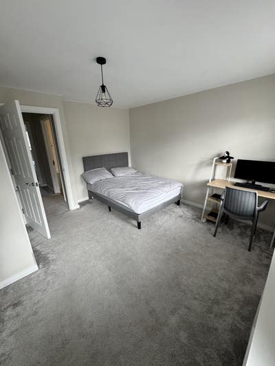 Double Room for Rent Main Photo