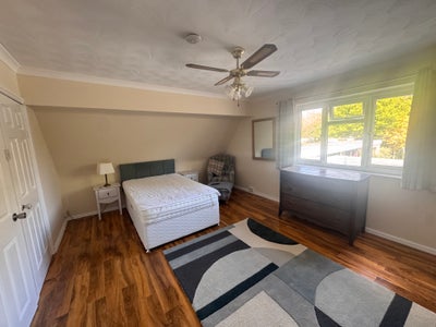 Spacious  double room  Main Photo