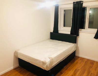 Large Room (&pound;650) - Close to City Centre Main Photo
