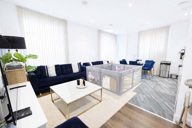 Beautiful 2 bedroom in Watford Main Photo