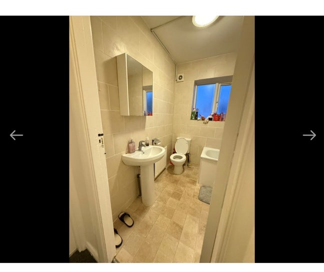 Double Huge Room  Main Photo