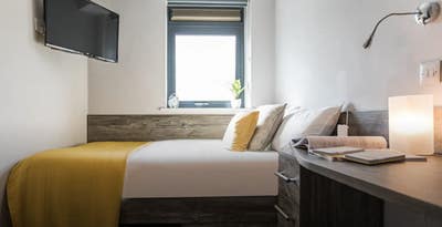 Silver Ensuite Room, Aparto Queens Court  Main Photo