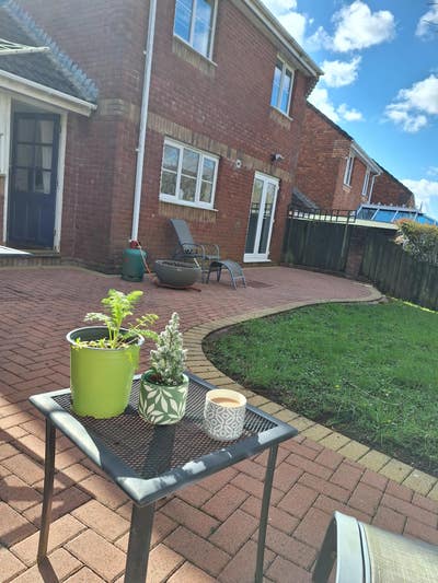 Bright furnished double room for single lodger Main Photo