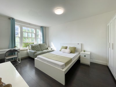 2 Gorgeous Double Room 3 min walk to Marble Arch  Main Photo