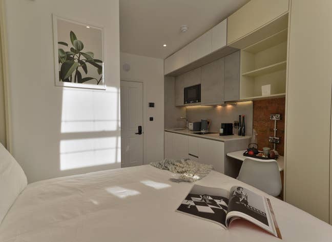 Bills Included, Roof Terrace, Short/Long Lets 🔥 Main Photo