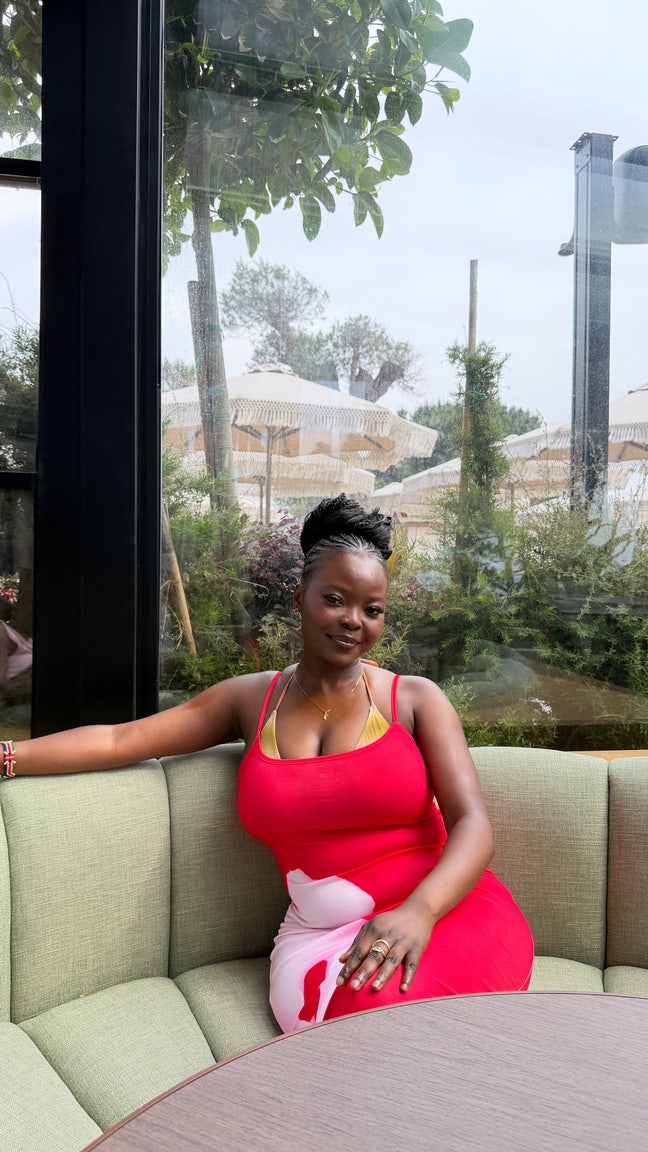 Student Female seeks a double room Main Photo