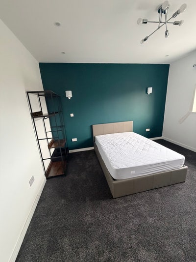Brand new Studio Flat in Kingston KT1 Main Photo