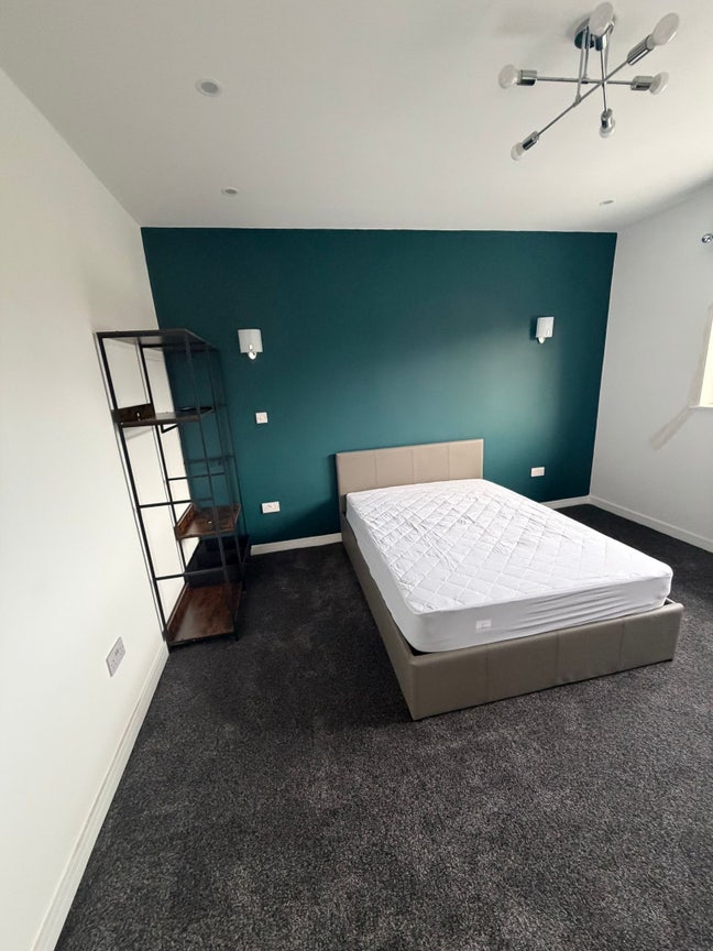 Brand new Studio Flat in Kingston KT1 Main Photo