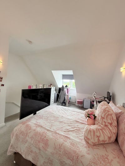 Double room with en-suite in cranbrook   Main Photo