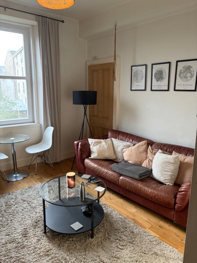 Long Term Room for Let Main Photo