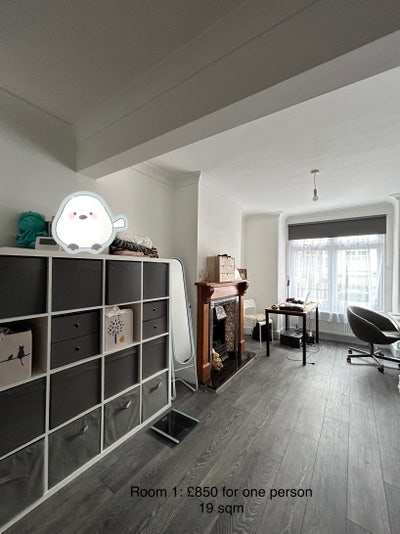 Double room for rent near Abbey Wood station Main Photo