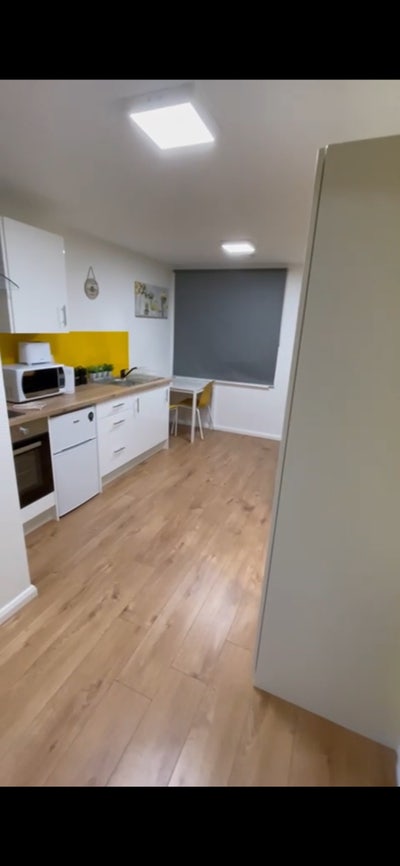 Studio Flat Takeover Main Photo