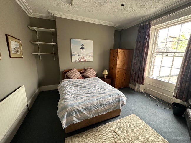 Central Lisburn Double Room Main Photo