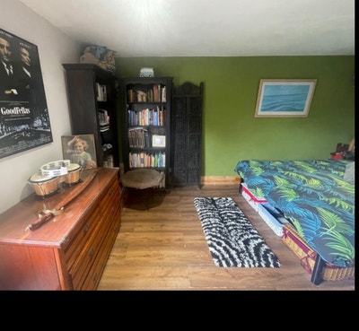 Large double room on ground floor in a barn Main Photo