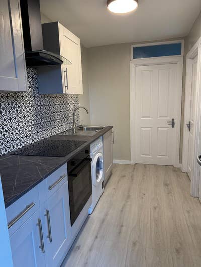Stunning 1 Bed Flat Main Photo