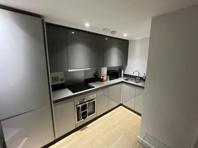 Double Room and Private Bathroom  Main Photo