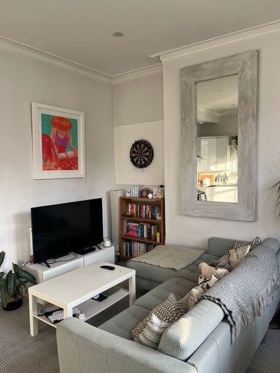 Abbeville Village room available to rent Main Photo