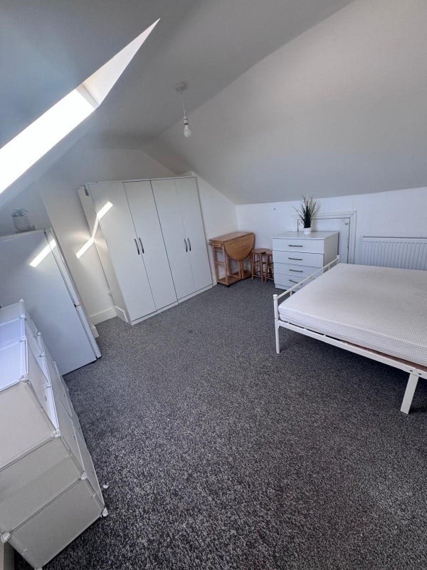 ✨🛏️ Double Room to Let in Streatham Main Photo