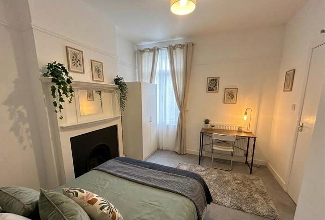 🏡 Bright Room | St James’s Park 📍 | 04/06  ✨ Main Photo