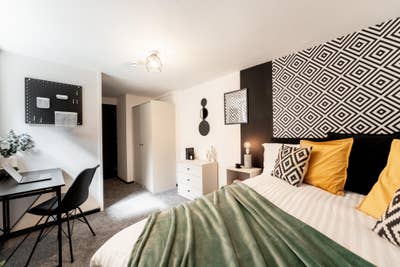 Don't Miss This Stunning Property! Main Photo