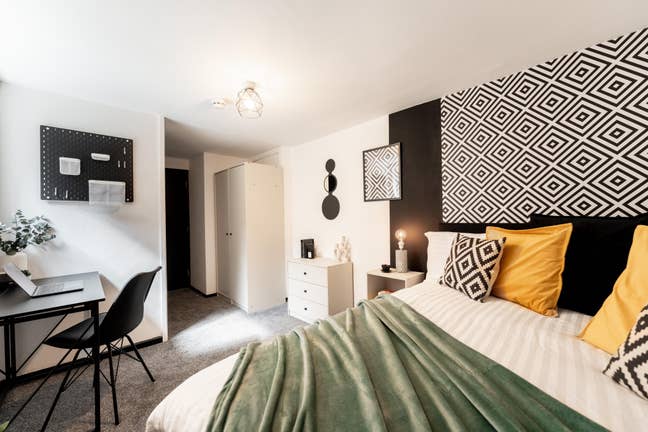 Don't Miss This Stunning Property! Main Photo