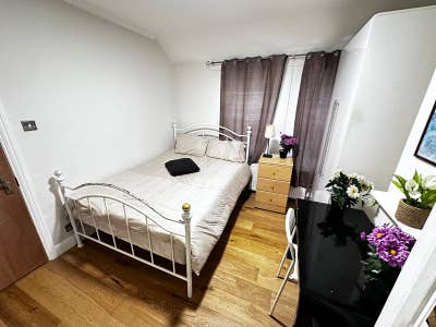 Spacious Single Room in Ladbroke Grove Main Photo
