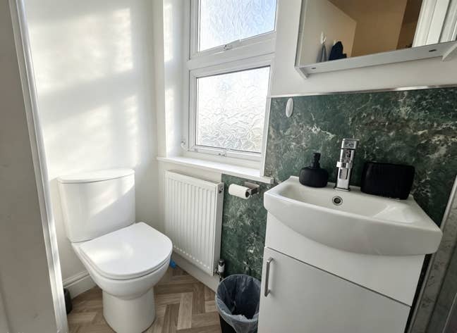 Beautifully presented six-bedroom HMO  Main Photo