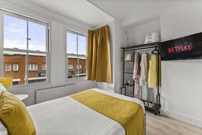 ***Available now*** Double en-suite (No Parking) Main Photo