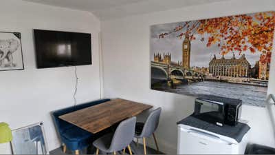 Flat share barnards green malvern Main Photo