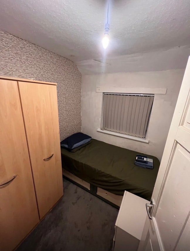 Single Room Available  Main Photo
